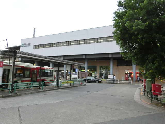 駅舎 (北口)