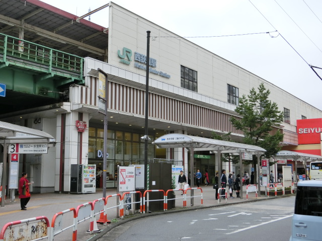 駅舎 (北口)