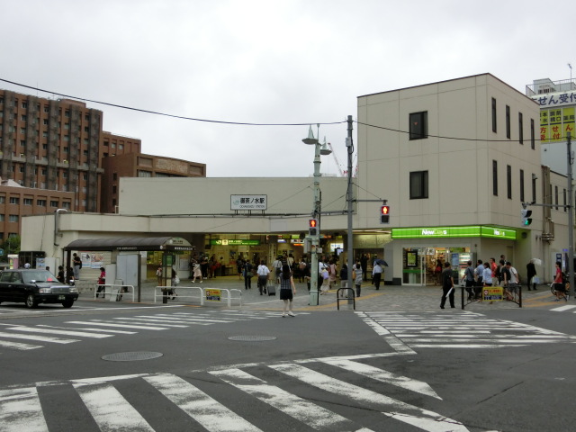 駅舎 (お茶の水橋口)