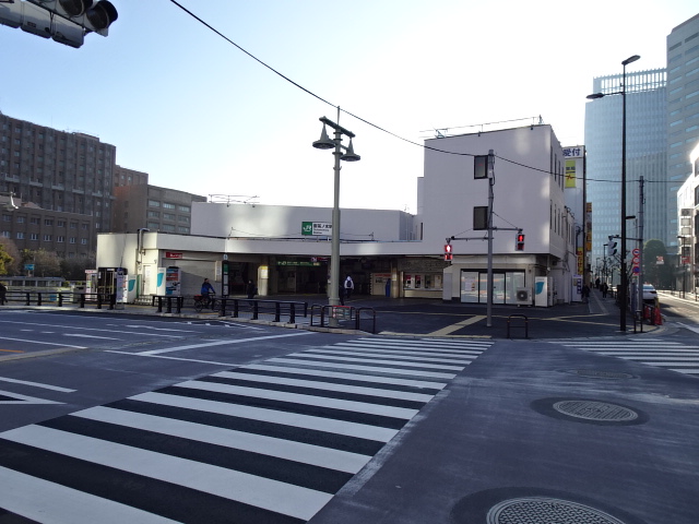 駅舎 (お茶の水橋口)
