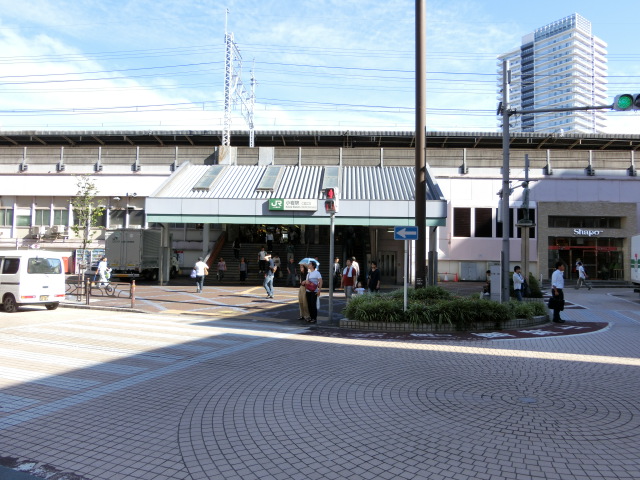 駅舎 (北口)