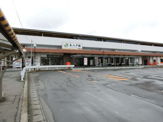 駅舎 (北口)