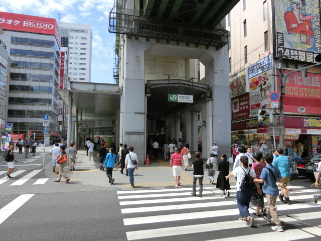 駅舎 (昭和通り口)