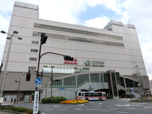 駅舎 (中央西口)