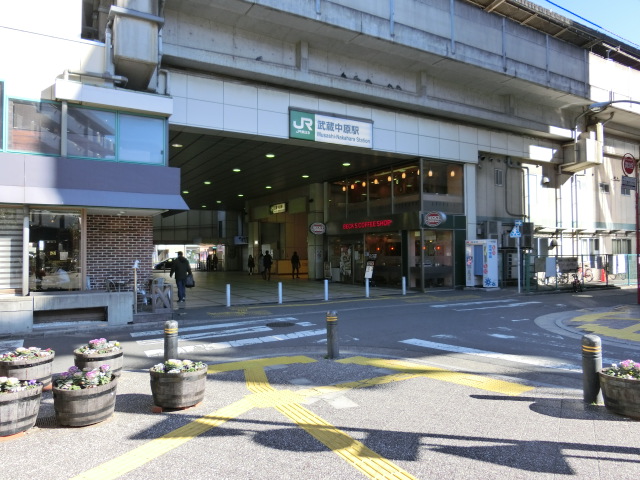 駅舎 (西口)