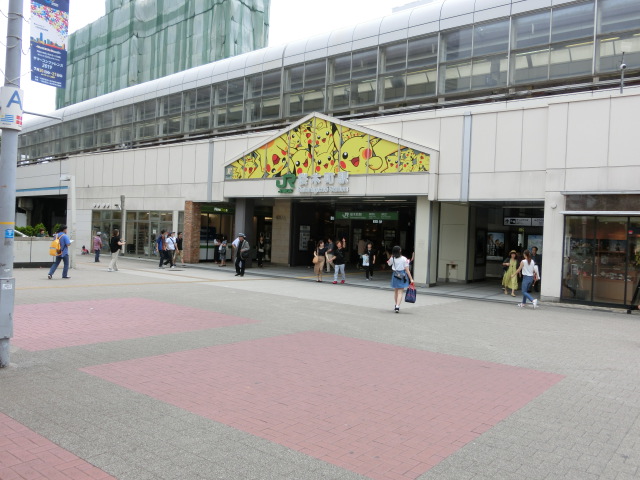 駅舎 (東口 南改札)