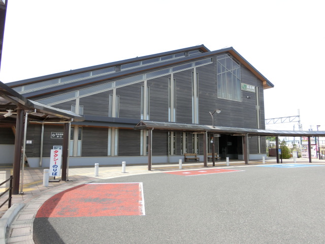 駅舎 (東口 (国道口))