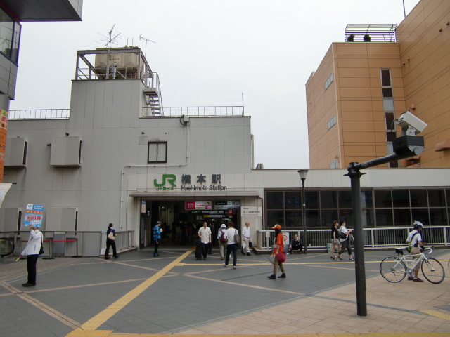 駅舎 (北口)