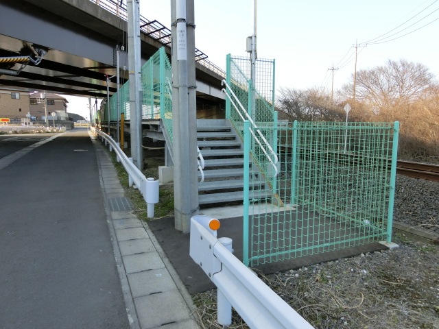 駅出入口 (那珂湊方)