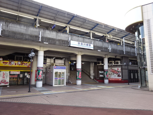 駅舎 (西口)