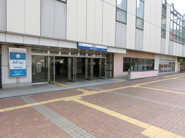 駅舎 (中央口 (北))